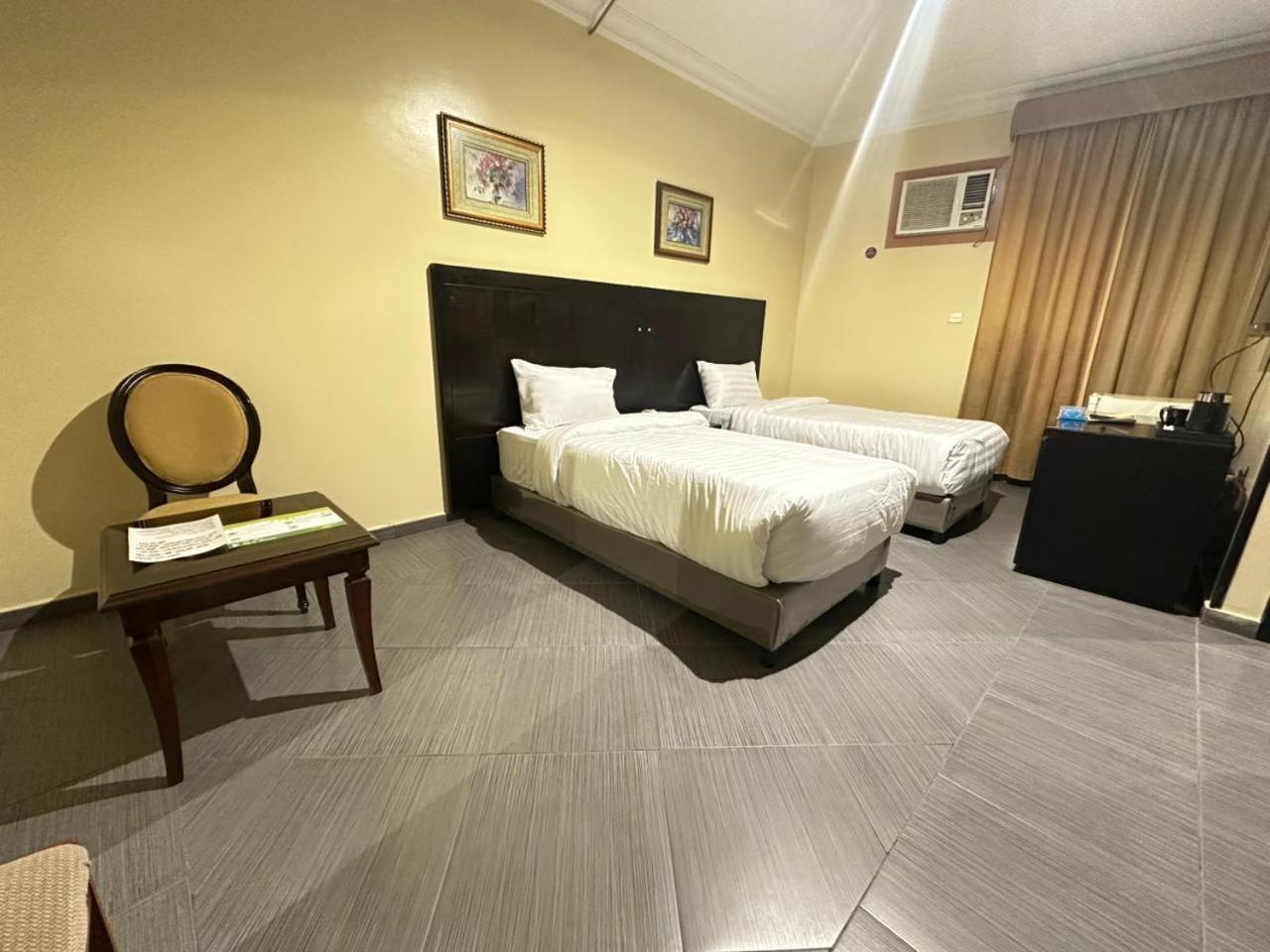قصر الحمراء للأجنحة الفندقية Riad Exterior foto