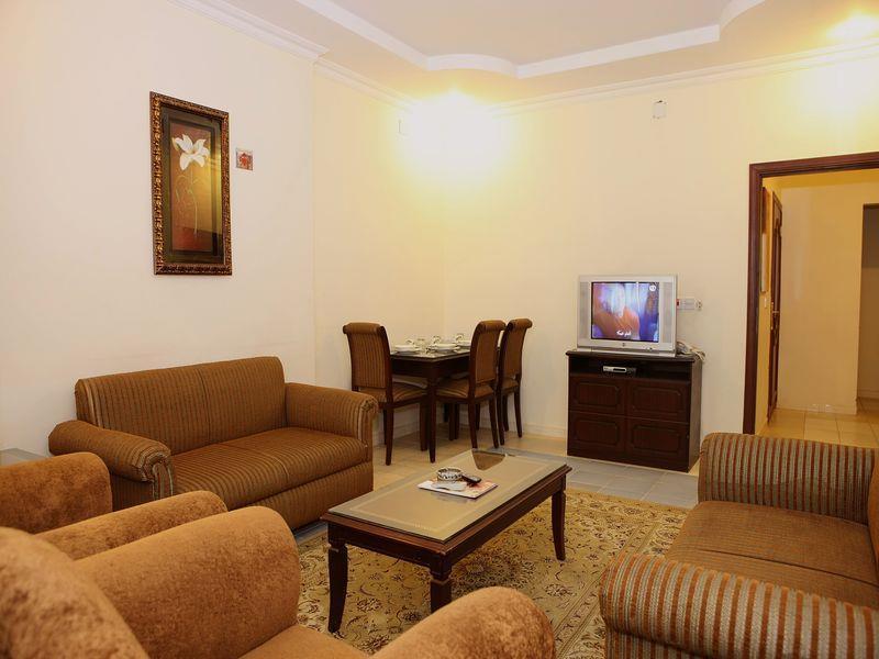 قصر الحمراء للأجنحة الفندقية Riad Exterior foto