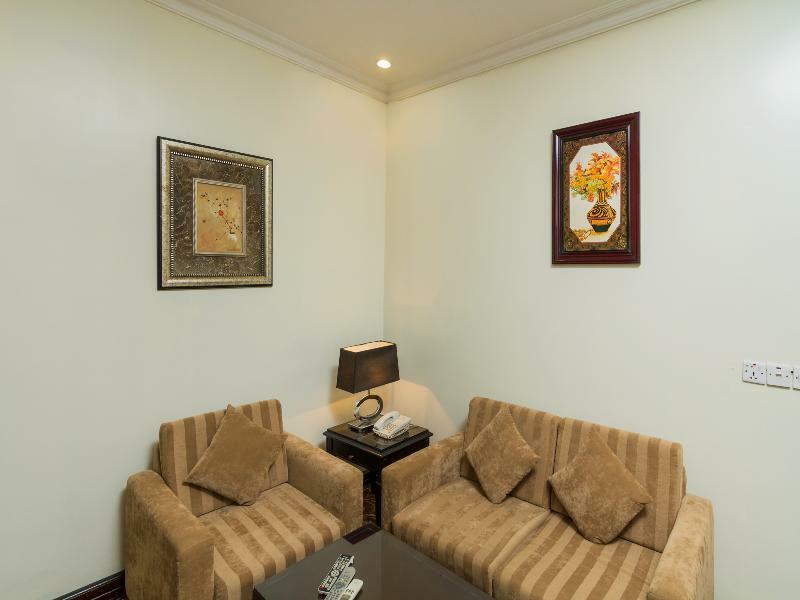 قصر الحمراء للأجنحة الفندقية Riad Exterior foto